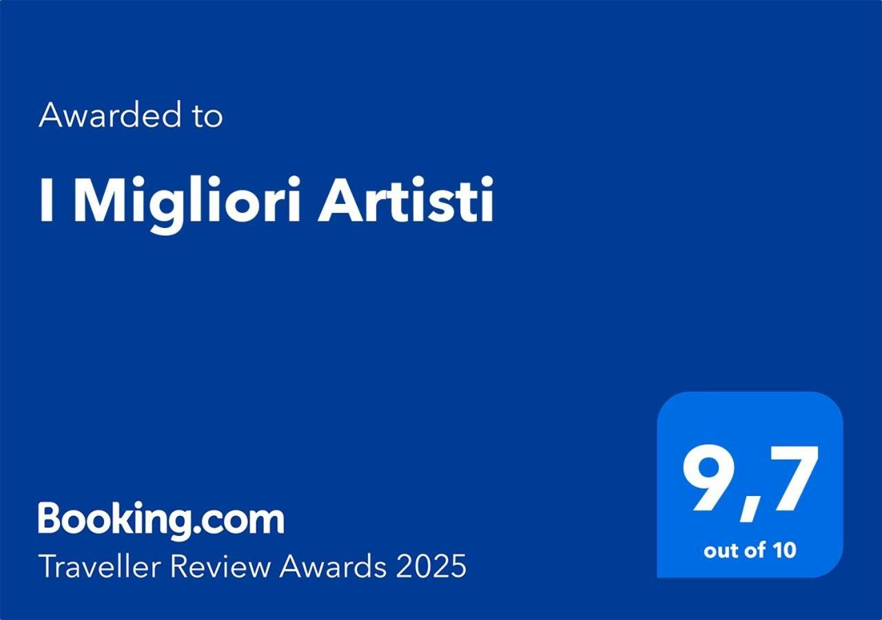 Отель I Migliori Artisti Неаполь Экстерьер фото